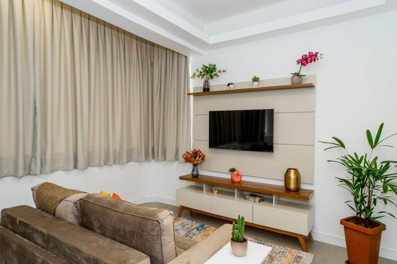 Relax Em Copacabana, Quarto E Sala, 150 Mt Da Praia, Cozinha, Maq De Lavar Roupa E Ar Рио-де-Жанейро Экстерьер фото